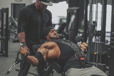 12 Ways To Increase Your Bench Press In Powerlifting